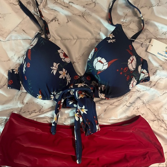 2/$50 NWT Beachsissi bikini size L - Picture 2 of 7